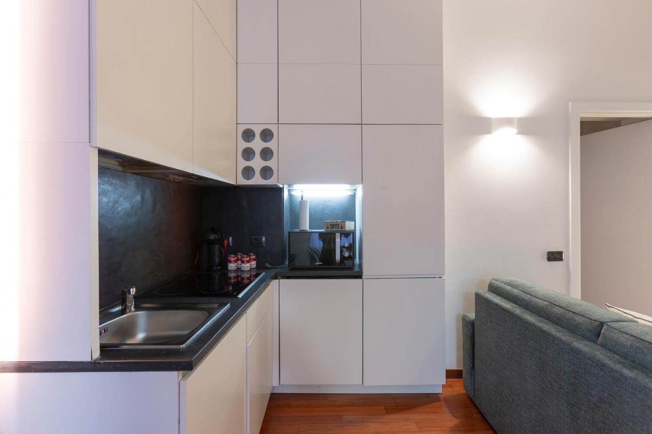 My Charming Apartments In Centro Citta-San Lorenzo Suite Мілан Екстер'єр фото